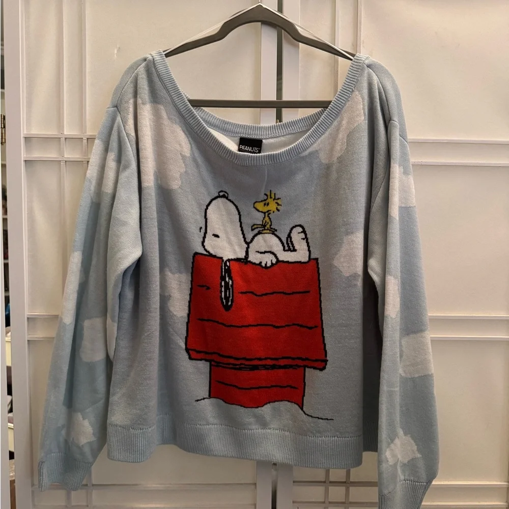 Peanuts Off-the-Shoulder Sweater - Light Blue and Red - Picture 4 of 8